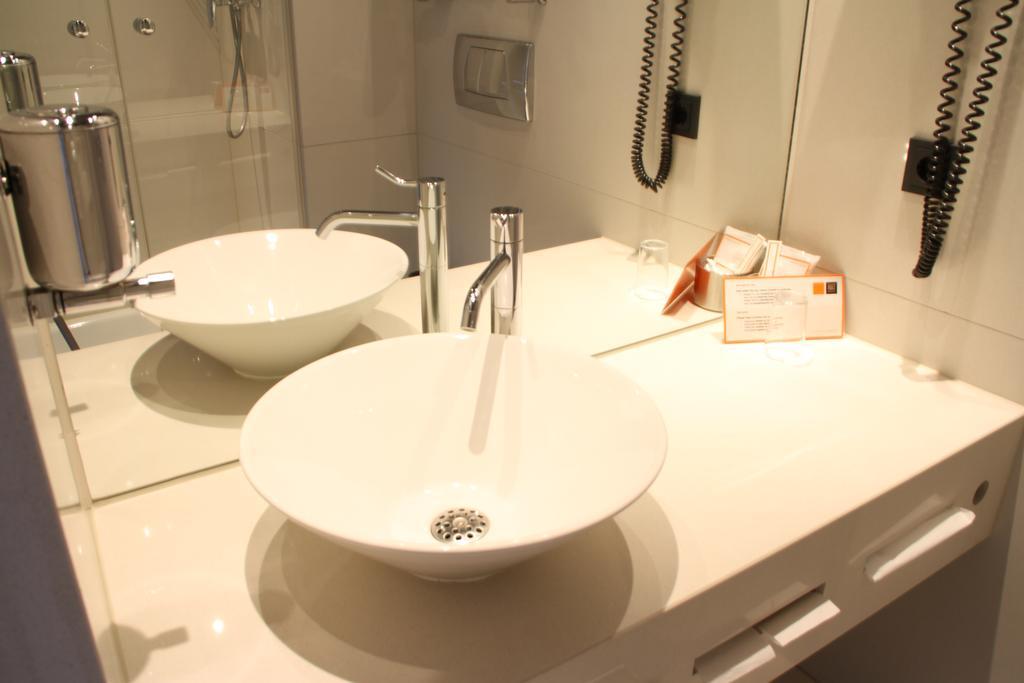 Kult Hotel Ingolstadt Quarto foto